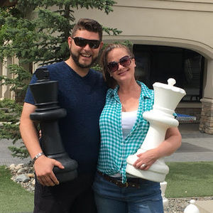 Meet your Posher, Nicole